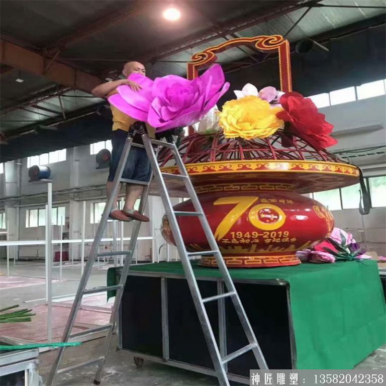 玻璃钢大花篮雕塑，花篮雕塑定做5